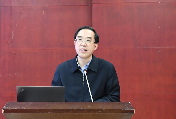 贵州省教育厅副厅长战勇致辞